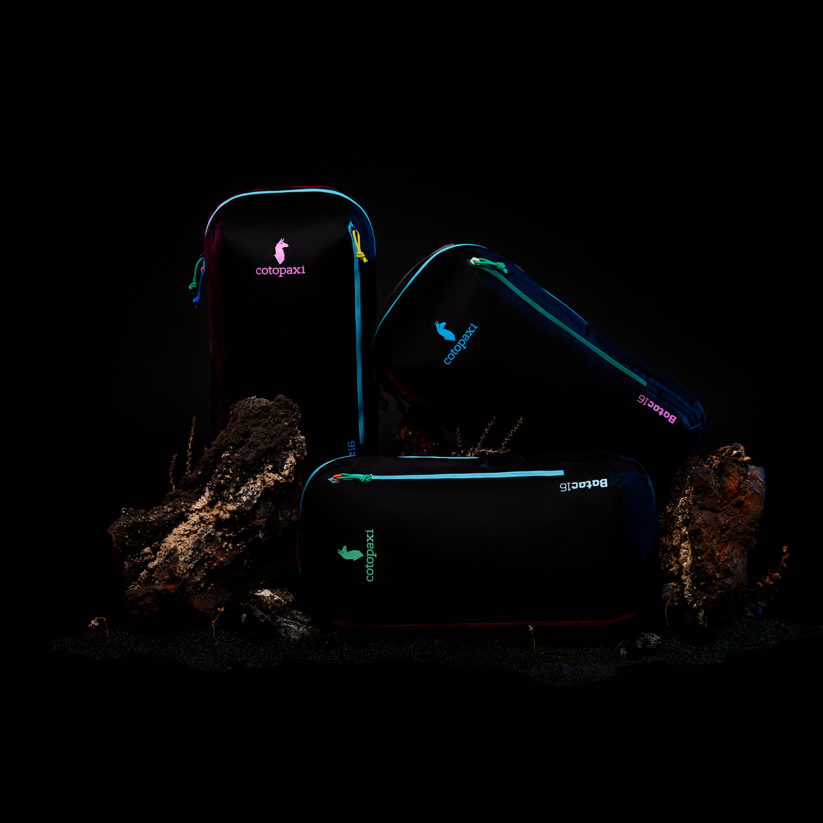 Batac 16L Daypack - Del Día Monochrome - Image 15