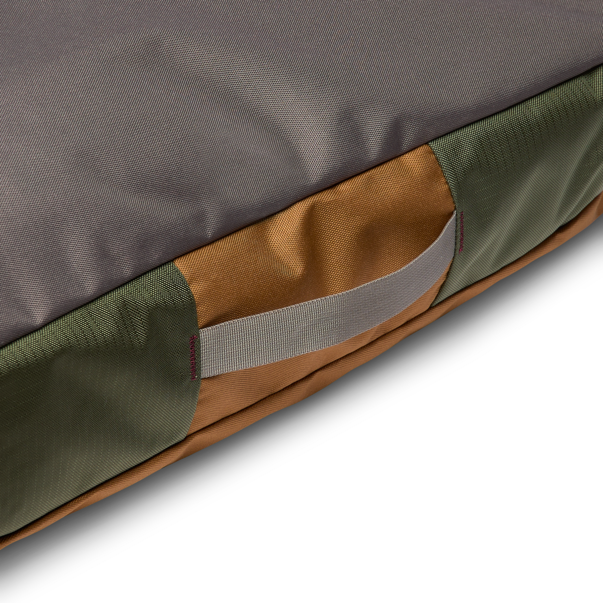 Del Día Dog Bed - Image 4