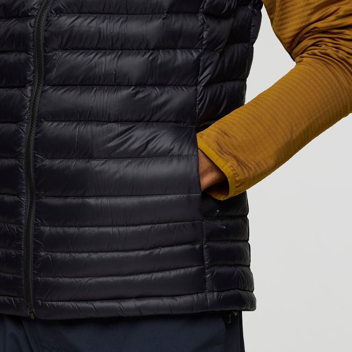 Fuego Down Vest - Men's - Image 33